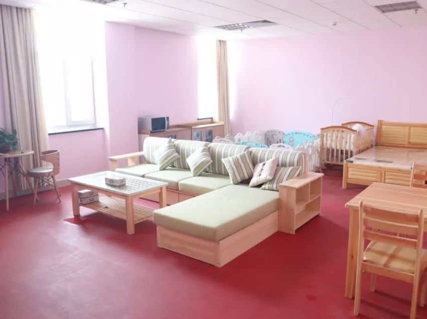 万达石化集团妈妈小屋被命名为“东营市总工会妈妈小屋示范点”